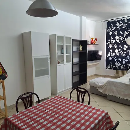 Centro A 2 Passi Dal Mare Apartman Follonica